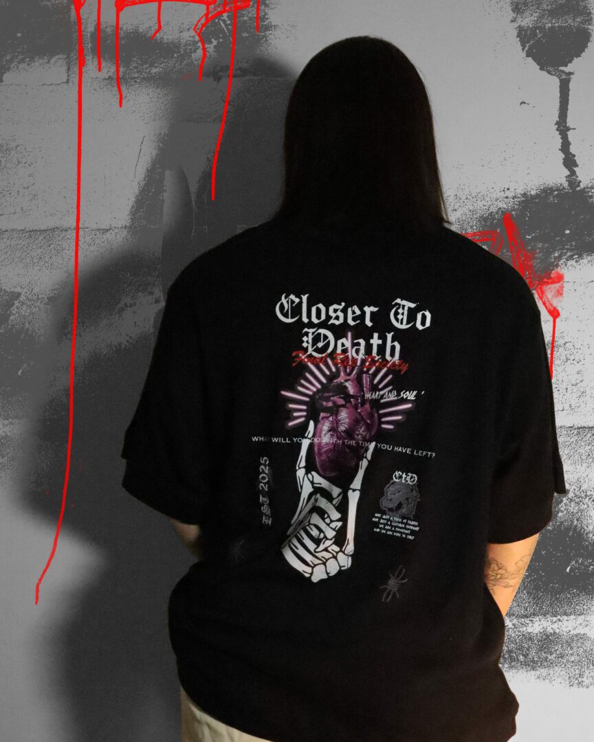 c) 'Heart & Soul' Premium Black Oversized T